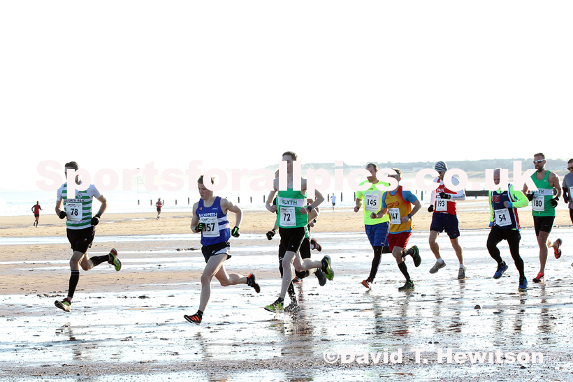 Blyth Sands Handicap Race.  Photo: David T. Hewitson/Sports for All Pics